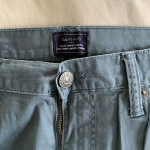 Gap Men’s Lightweight Khakis